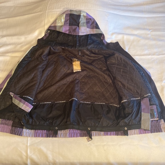 Westbeach Winter Jacket - Picture 6 of 9